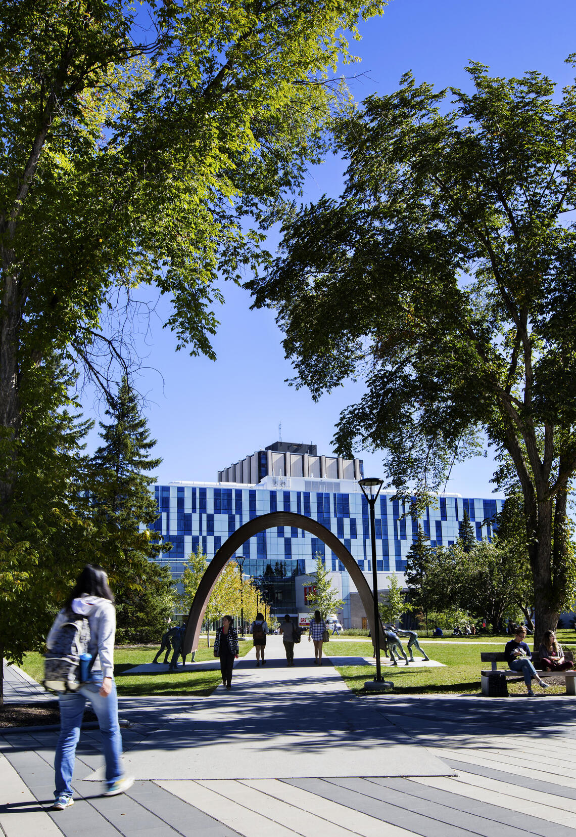 UCalgary red arch 