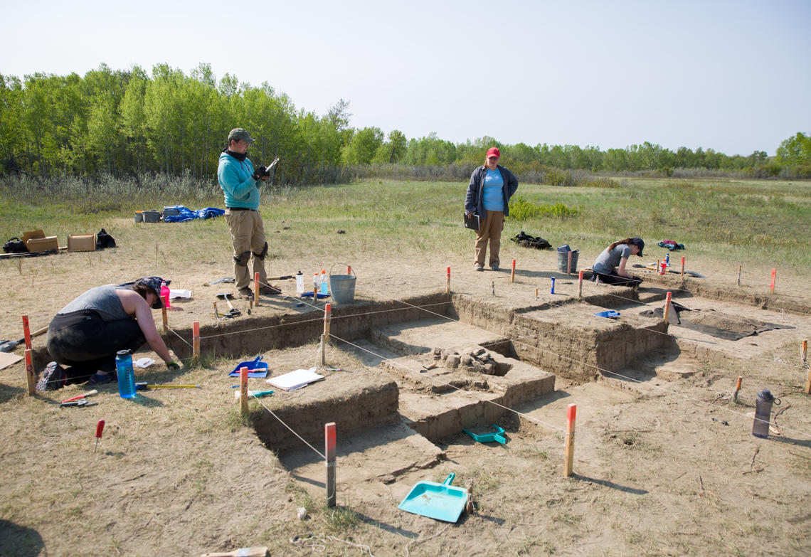 Students from Siksika Nation Outreach School take part in an archaeological excavation at Cluny Fortified Village, located near the Blackfoot Crossing Historical Park and Interpretive Centre. Photo by Riley Brandt, University of Calgary