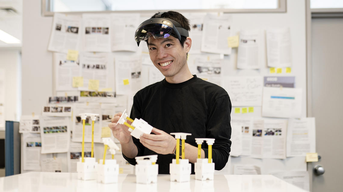 Ryo Suzuki is faculty lead of the Programmable Reality Lab in the Faculty of Science at UCalgary.