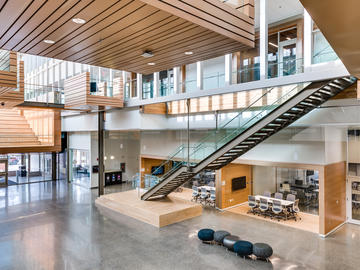 The building's design allows for walls, furniture, and technologies to be reconfigured in countless ways, creating numerous options for students and teachers to work in every space. 