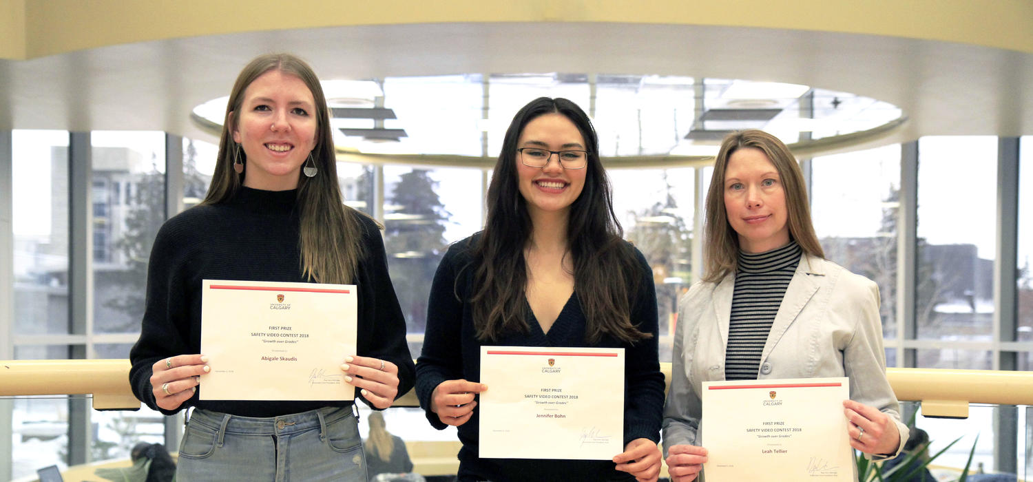 UCalgary students Abigail Skaudis, left, and Jennifer Bohn, centre, scripted, performed and produced Growth over Grades with the support of Leah Tellier, sessional instructor for the Faculty of Nursing. Photo by Jodi Egan, University of Calgary