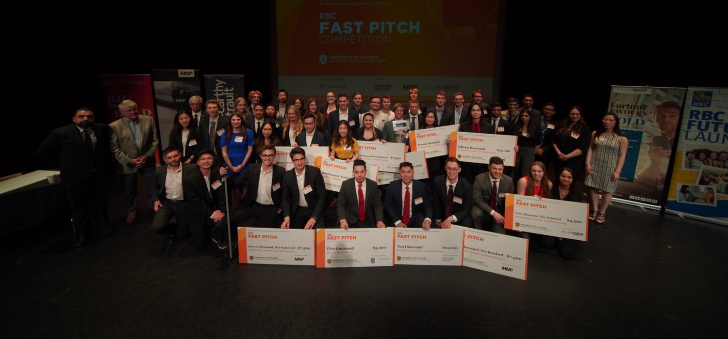 Group photo of the 2019 RBC Fast Pitch Competition student participants and judges. Photos by Kelly Hofer, Haskayne School of Business