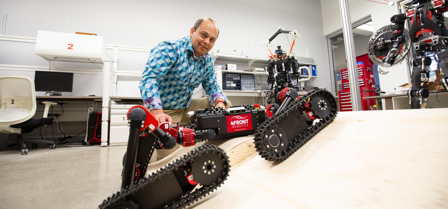 Schulich School of Engineering professor Alejandro Ramirez-Serrano 