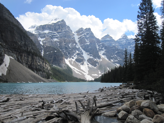 View of Lake Moraine near Banff - 2 hrs from Calgary