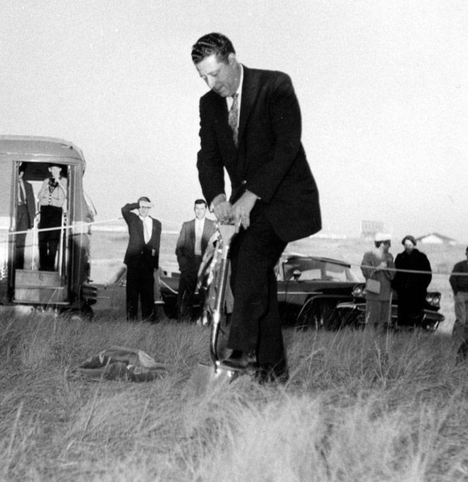 Hon. Fred Colborne, Alberta Minister without Portfolio, turning sod at the new UofC campus, November 1, 1958 Hon. Fred Colborne, Alberta Minister without Portfolio, turning sod at the new UofC campus, November 1, 1958