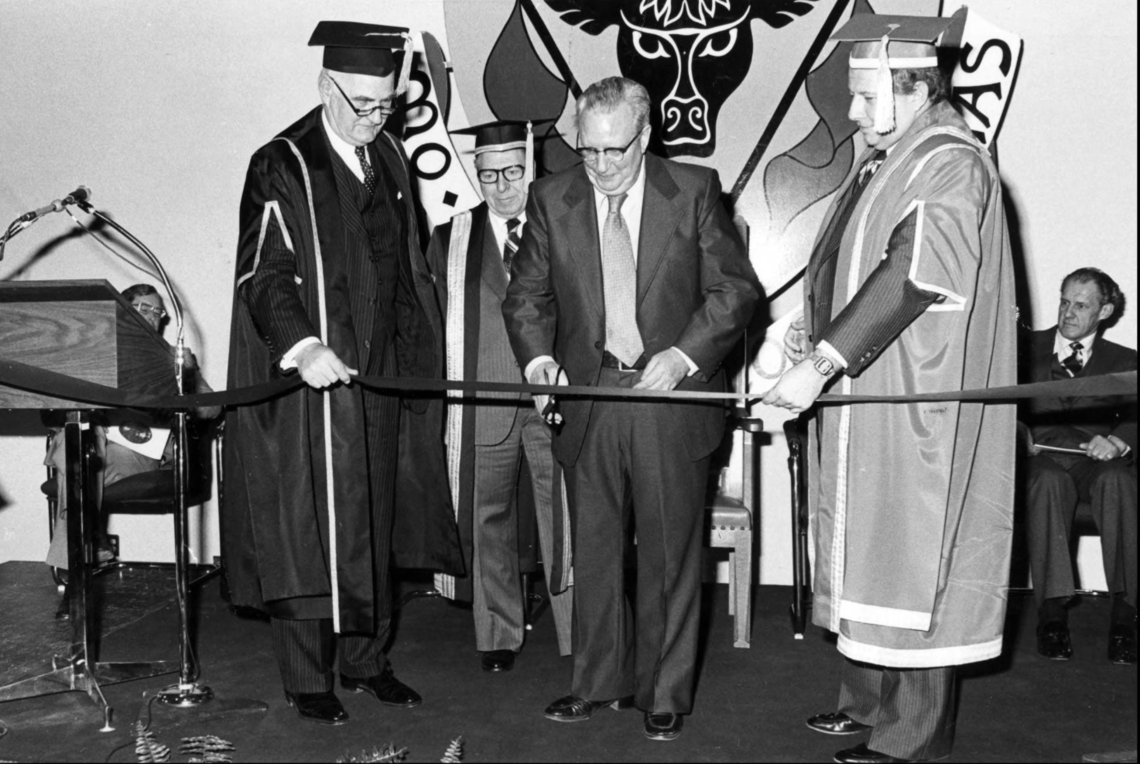 Carl O. Nickle cutting the ribbon to open the Nickle Arts Museum in 1978 Carl O. Nickle cutting the ribbon to open the Nickle Arts Museum in 1978