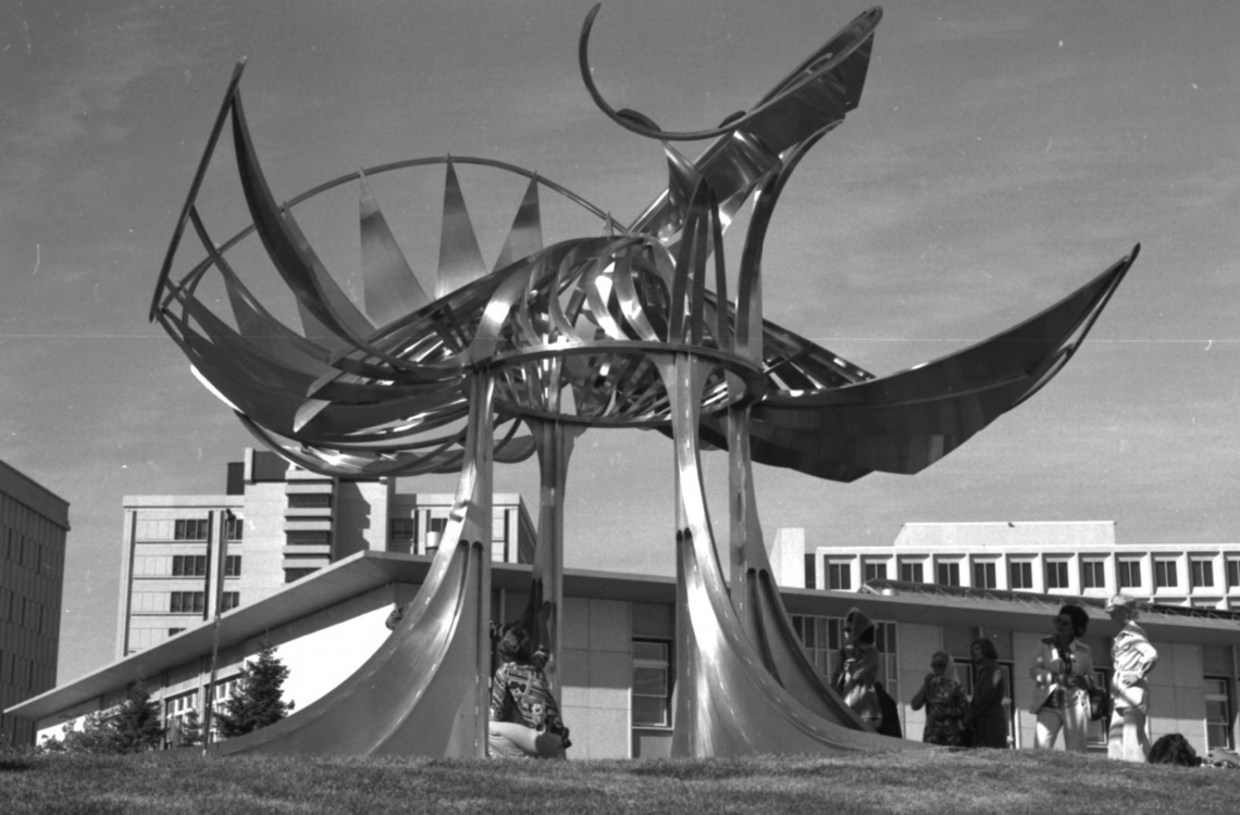 Image of the Norris Sculpture, also known as The Prairie Chicken. The 5.5-metre-high sculpture weighs 4.1 tonnes and stands on a 4-metre-high hill, also designed by the artist, George Norris.