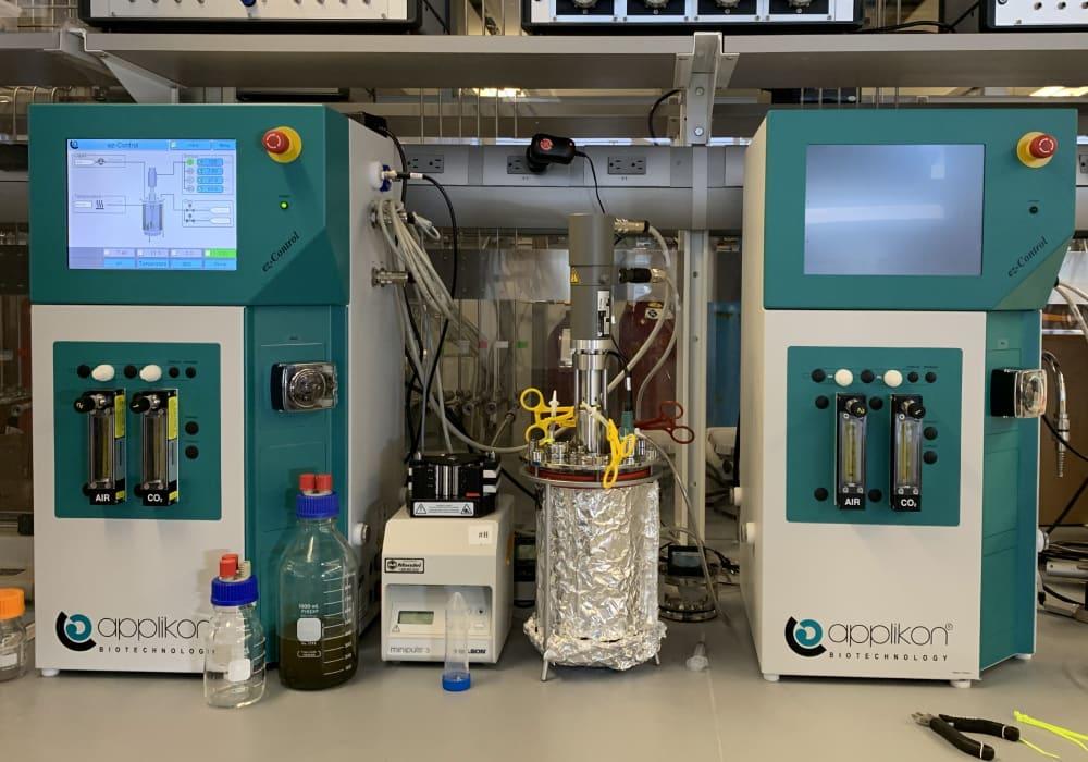 Applikon Biotechnology Bioreactors