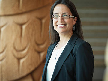 dr. nadine caron