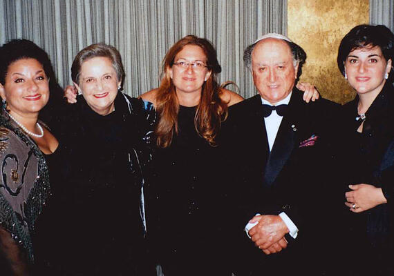 Azrieli family photo