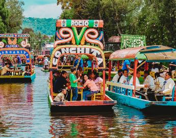  Xochimilco - River Tour by Roberto Carlos Roman Don on Unsplash